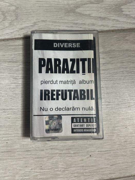 Parazitii - Irefutabil CASETA