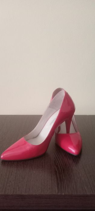 Pantofi piele lac roșii