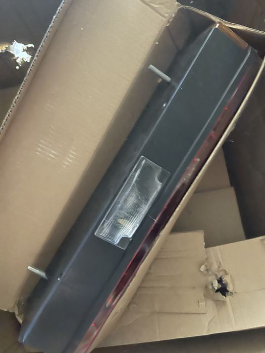 Фонарь задний HOWO T5G ) левый, правый