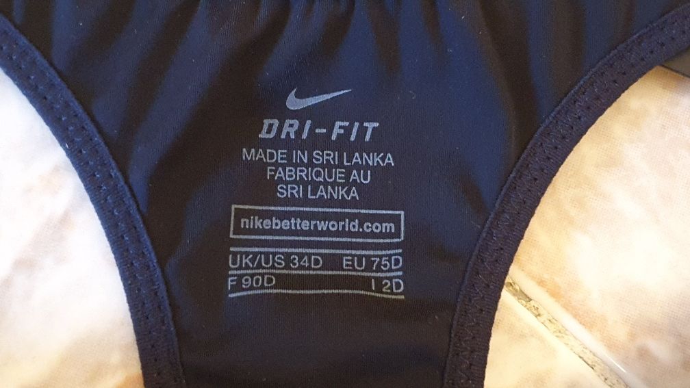Nike  Pro Rival Спортен сутиен и бюстие НОВ-размер-34 D