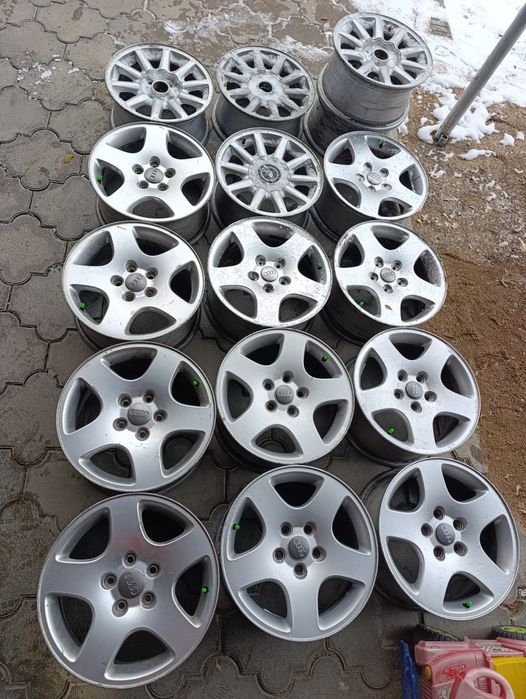 Продам комплекты  дисков на Ауди