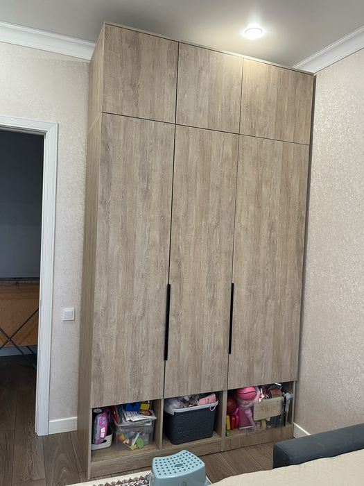 Продам шкаф в спальню, детскую