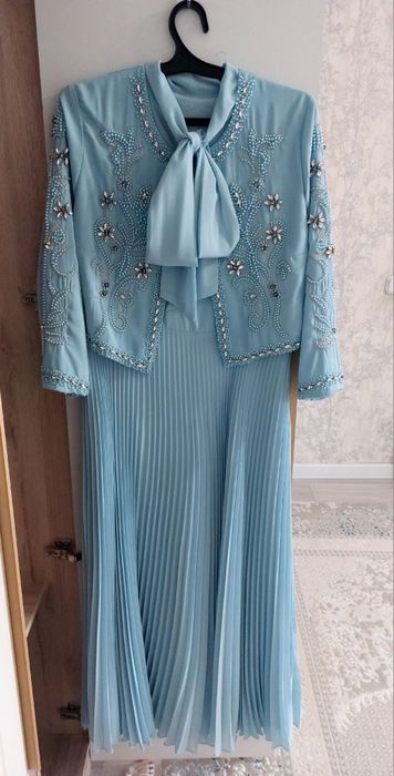 Вечерное платье. Отличные состояние