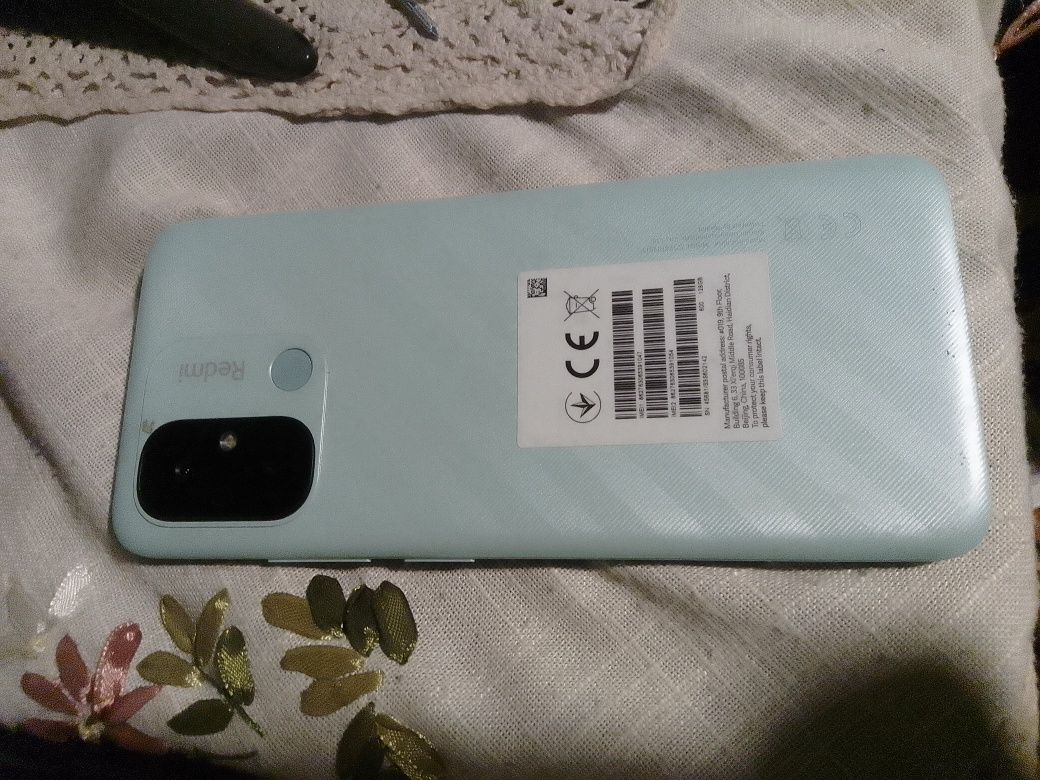 Vând redmi 12 c sau schimb  pe animale:capre, porci