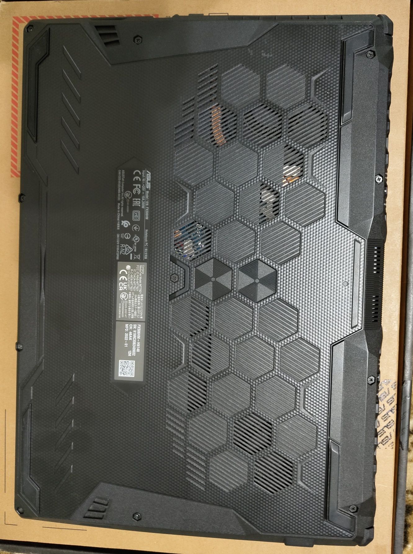 Игровой ноутбук ASUS TUF F15. Core i5-12 ядер, RTX3060
