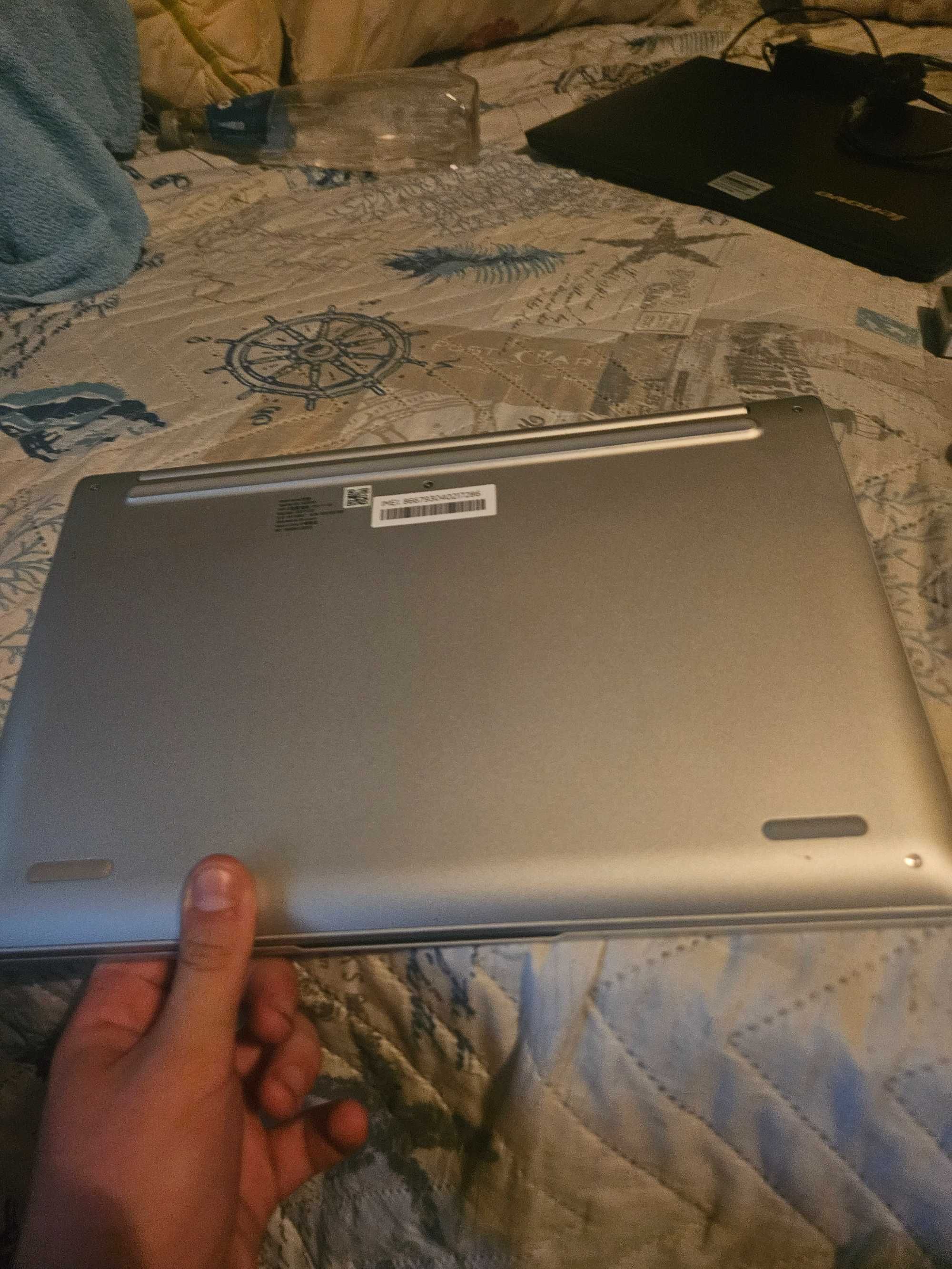 Lenovo IdeaPad 5G 14Q8X05