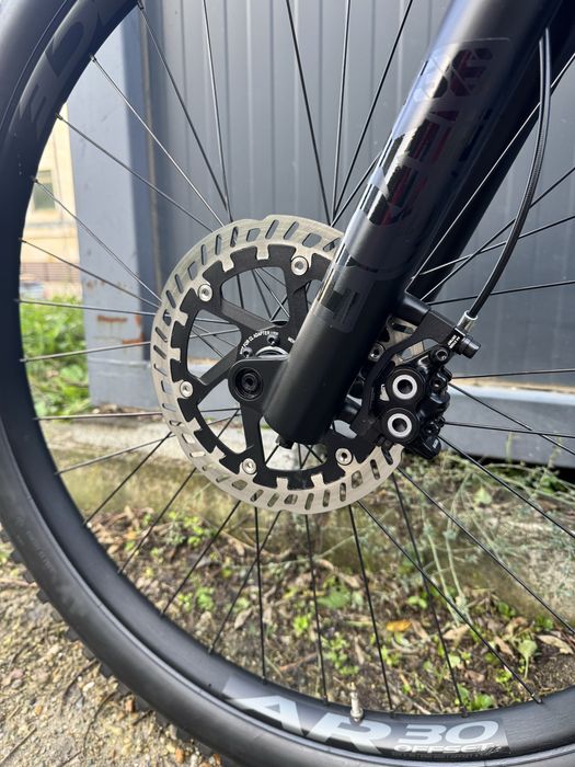 Електрически велосипед Focus JAM2 8.8 carbon