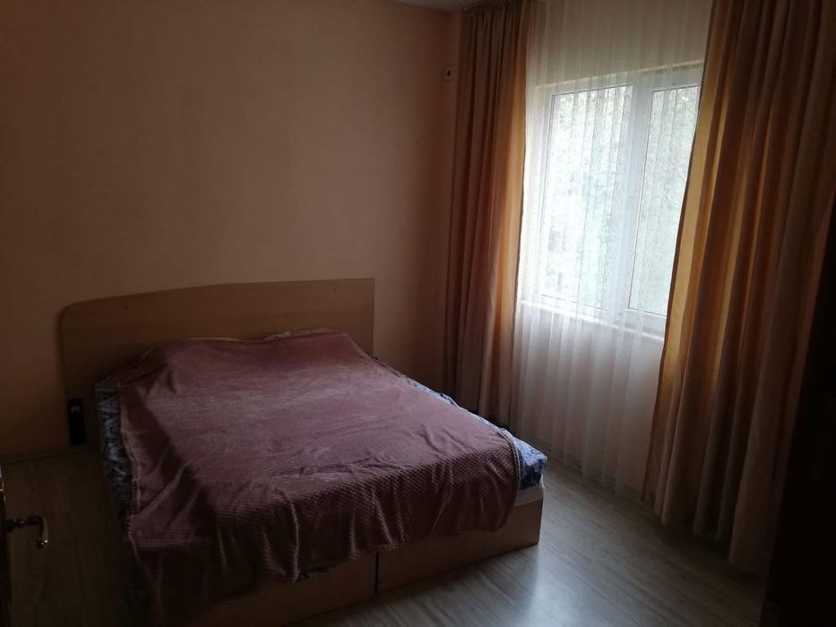 Дава се под наем Двустаен апартамент в Пловдив, Тракия - 48 кв.м за 300 € - Снимка #2