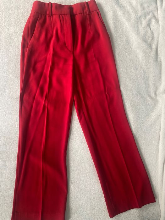 Червен костюм на Zara /зара