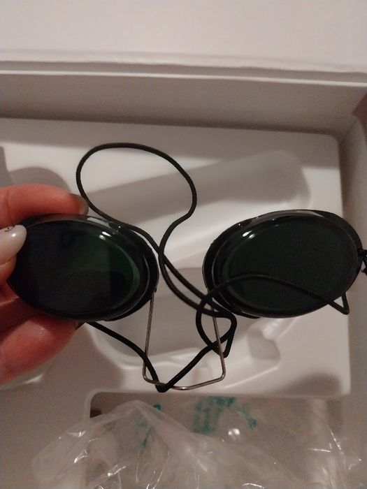 Vând epilator IPL Evosmart