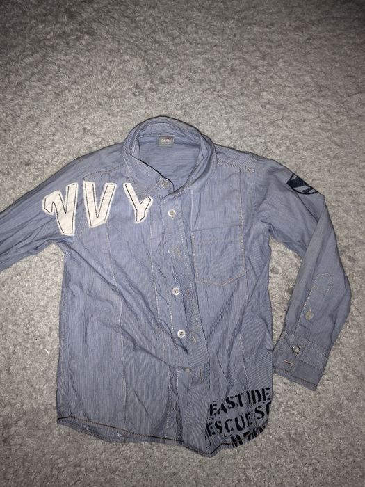 Vând lot cămăși băieți