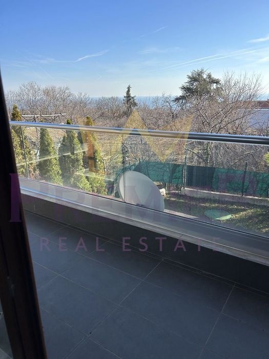 Дава се под наем Тристаен апартамент в Варна, Бриз - 116 кв.м за 586.5 € - Снимка #6