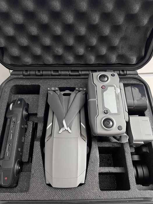 Vand drona dji mavic 2 pro cu smart controller