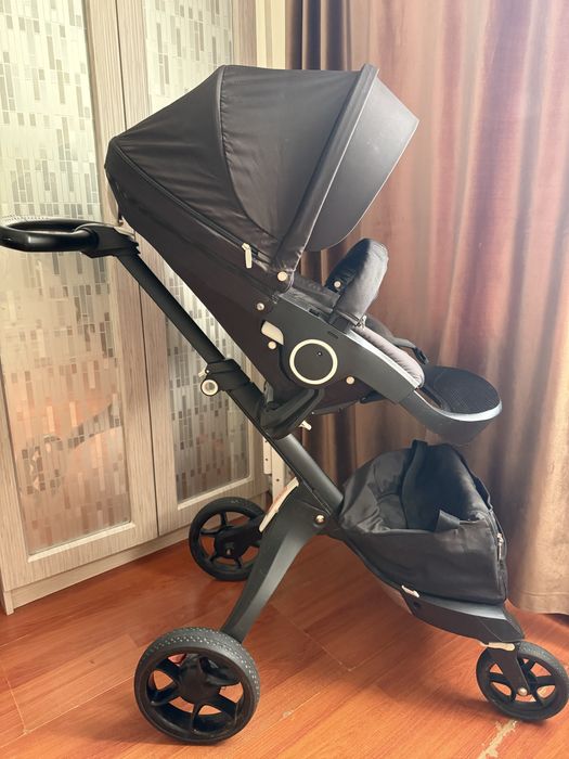 Продам коляску Dsland V8 2в1