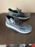 Продавам маратонки adidas