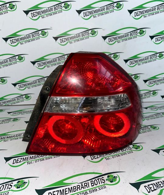 Lampa stop dreapta pe aripa Chevrolet Aveo T200