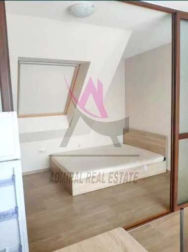 Дава се под наем Двустаен апартамент в Варна, Колхозен пазар - 40 кв.м за 300 € - Снимка #2