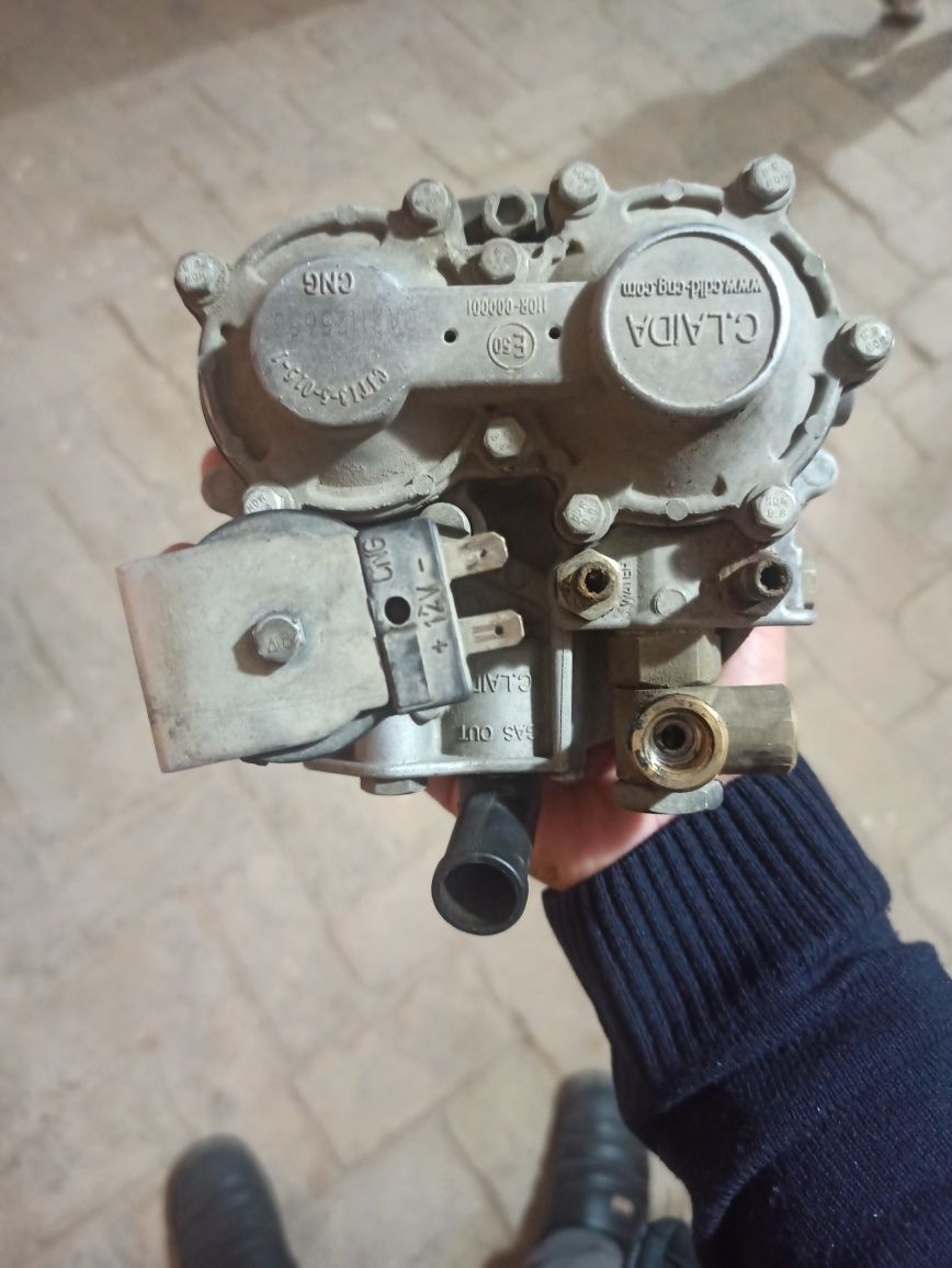 Metan gaz reduktor original rabochiy