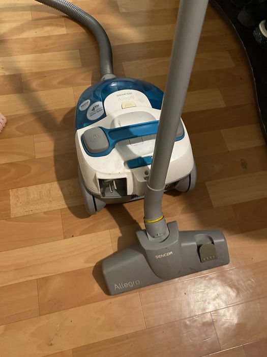 Пылесос б/у