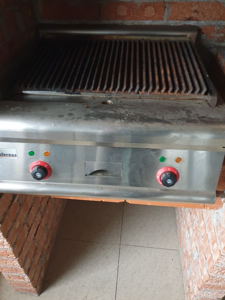 raft legume grill  fierbator crenwurști