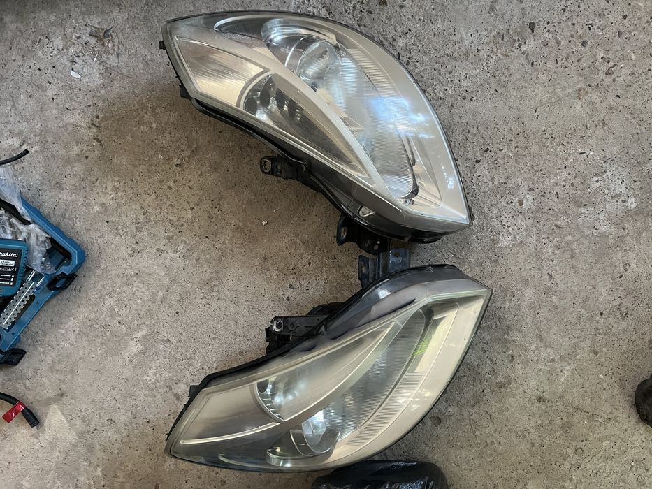 ORIGINAL. Фарове за RENAULT clio 3