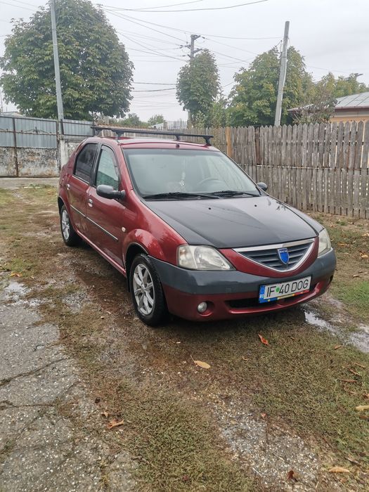Dacia Logan          vând