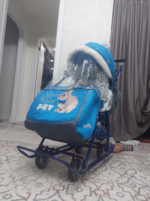 Зимняя санка коляска