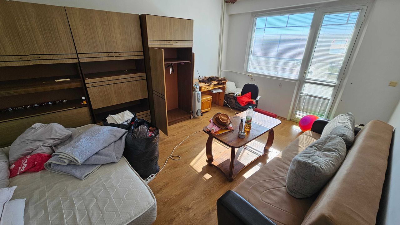 Продава се Едностаен апартамент в Разград, Орел - 47 кв.м за 923 €/кв.м - Снимка #5