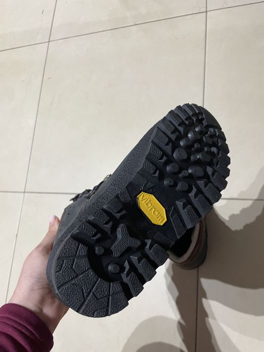 Bocanci Meindl dama impecabili