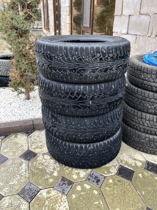 Зимний шипованный комплект hakkapellita 215/55/17