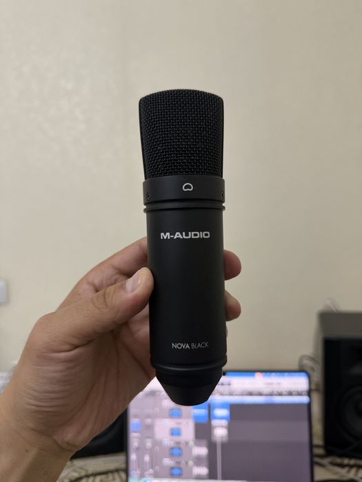 Студийный микрофон M-audio Nova black