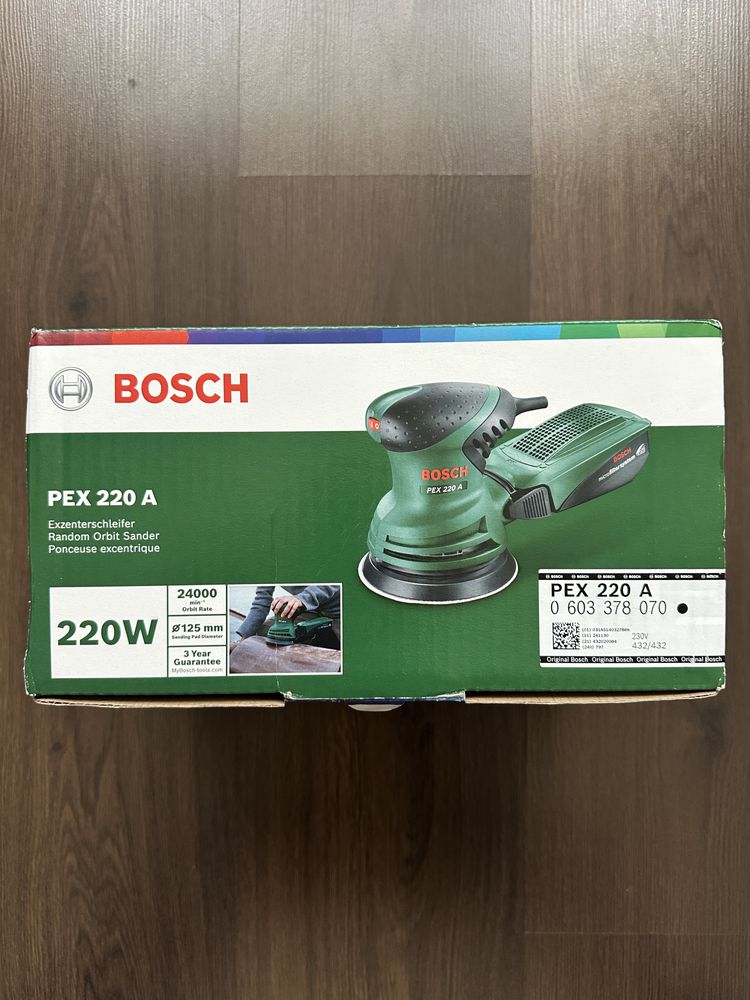 Чисто нова машина Bosch Random Orbit Sander PEX 220 A