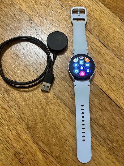 Ceas smartwatch Samsung Galaxy FE 40mm