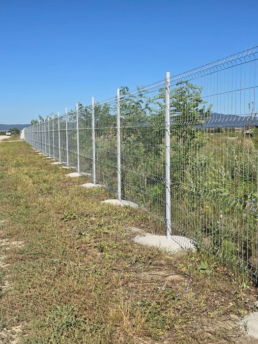 Garduri si porti oferte luna asta