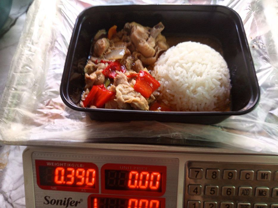 Полный обед или ужин по 27000 сум (салат хлеб)