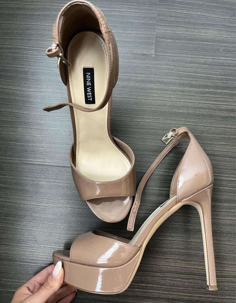 Обувки Nine West