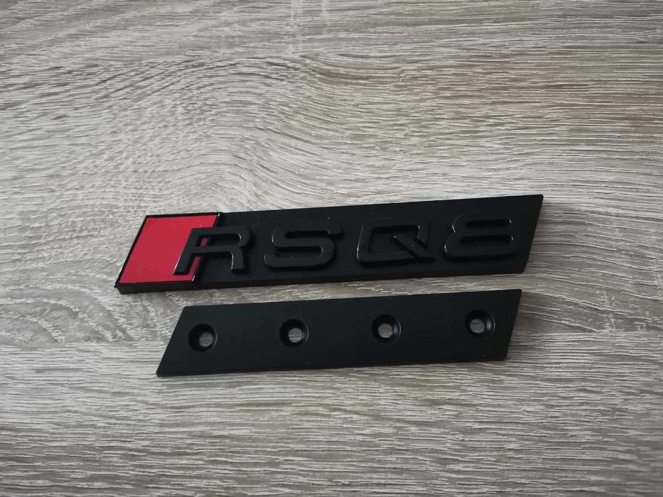 Предна решетка черна емблема Audi Ауди RSQ8