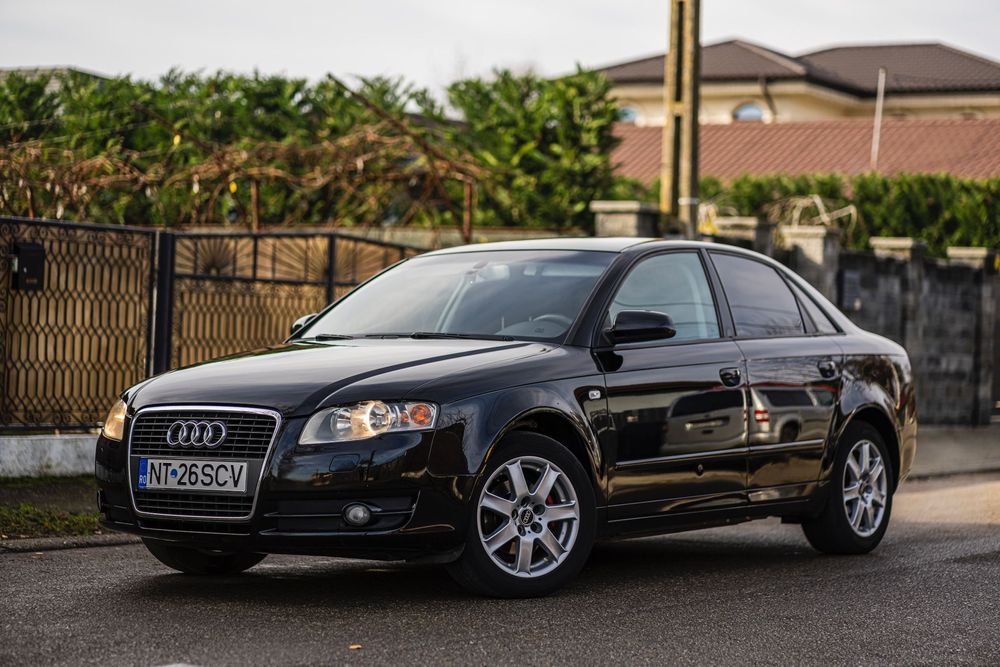 Audi A4 Audi A4 Berlina 1.6 Benzina 2005