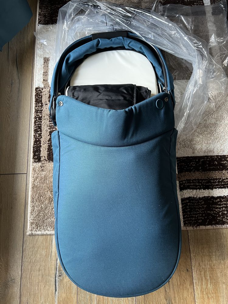 Cybex Talos S Lux с черно шаси 2в1