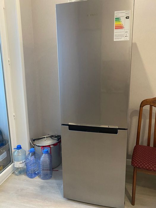 Холодильник в отличном состоянии