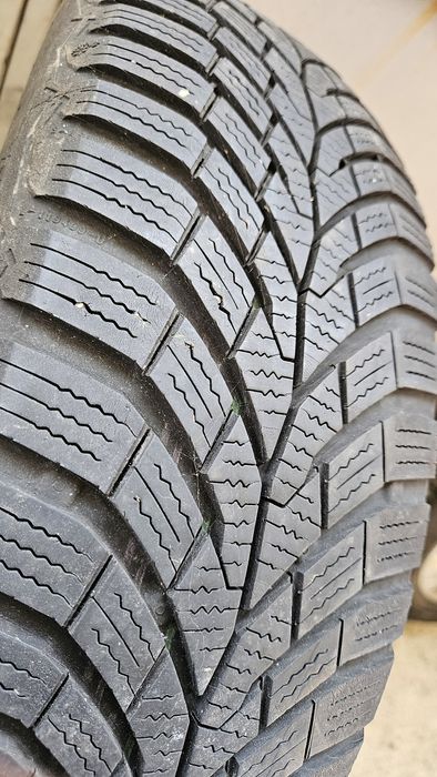 4бр гуми 195 65 15 дот 21 континентал