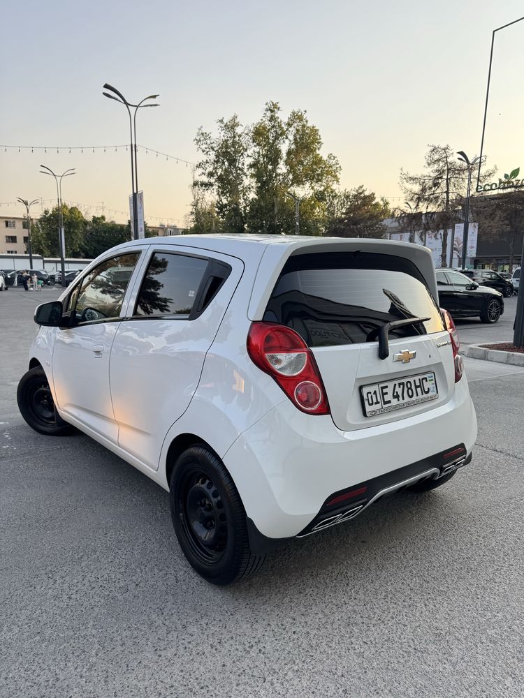 Chevrolet Spark.