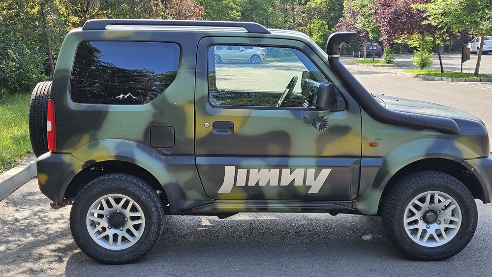 * Suzuki Jimny *