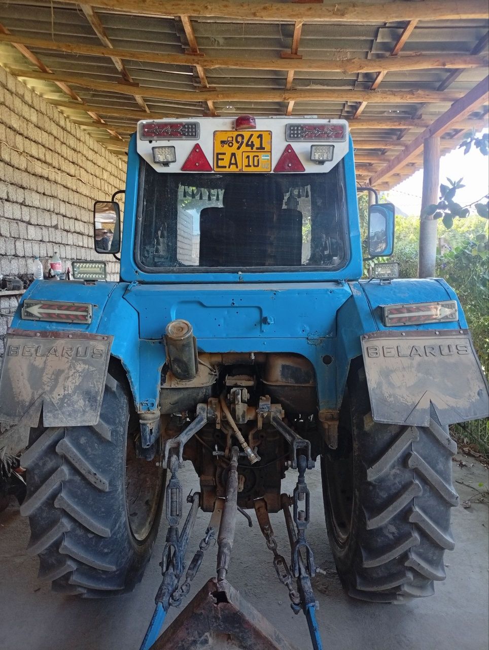 Mtz 80 traktor  pluk prsep chizil kultvassa kamplekt sotiladi