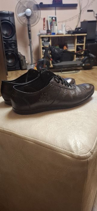 Pantofi piele mărimea 42