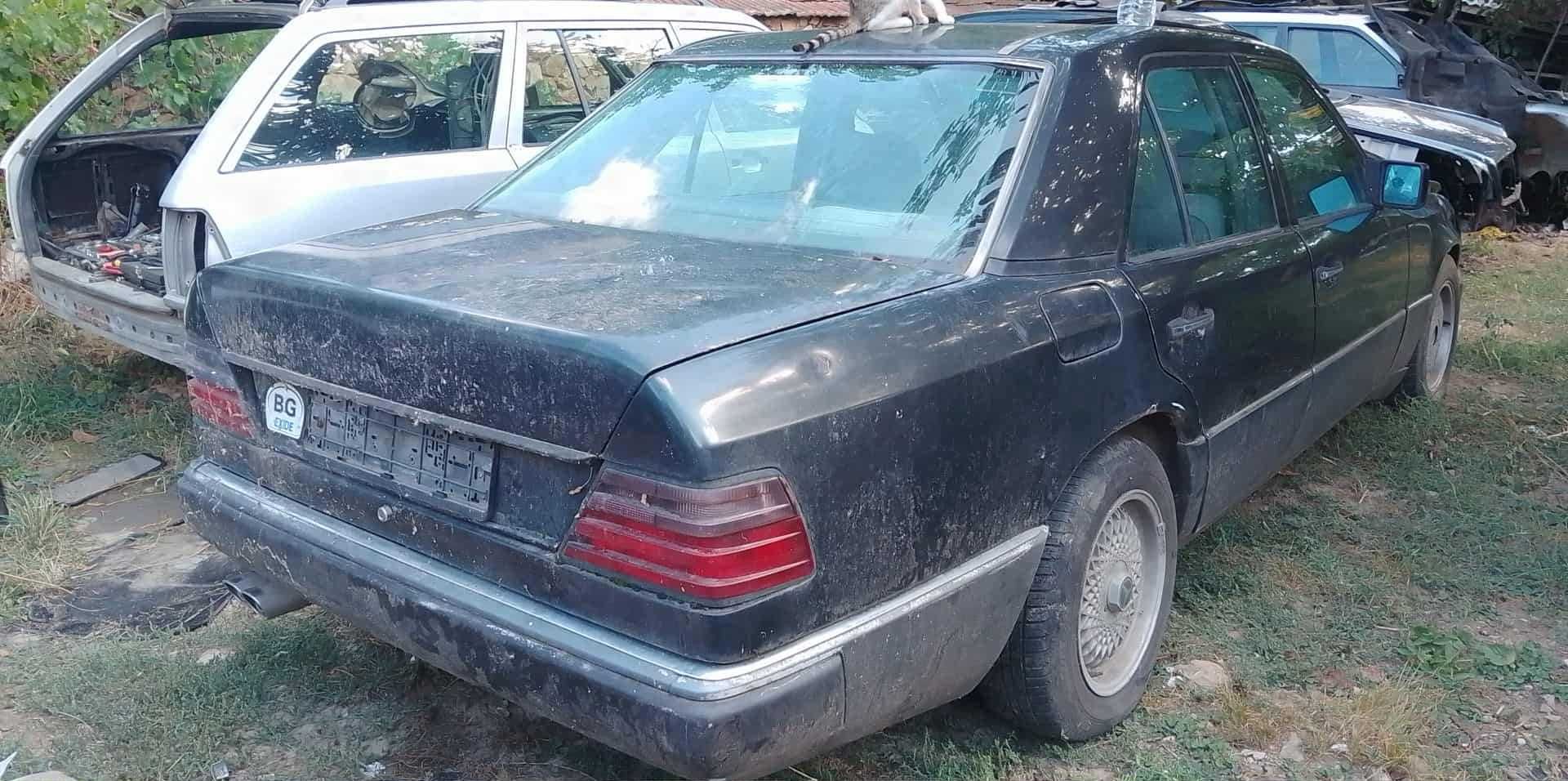 Мерцедес 124 260Е на части