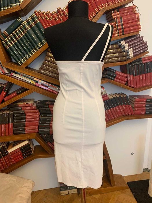 Rochie alba tip creion