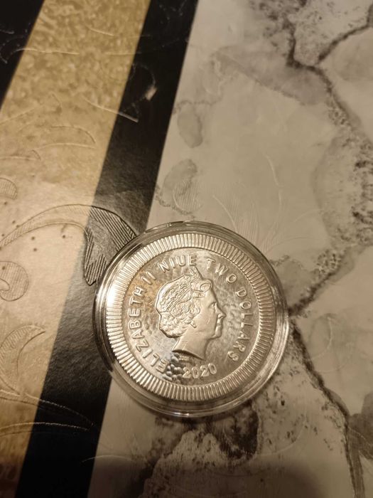 сребърни монети Ноев ковчег, Атинска сова, Маори, Мустанг