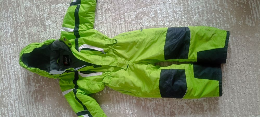 Детский комбинезон весна,осень.