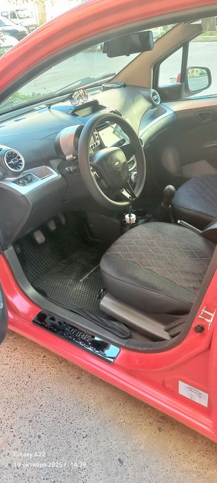 Продаётся автомобиль спарк